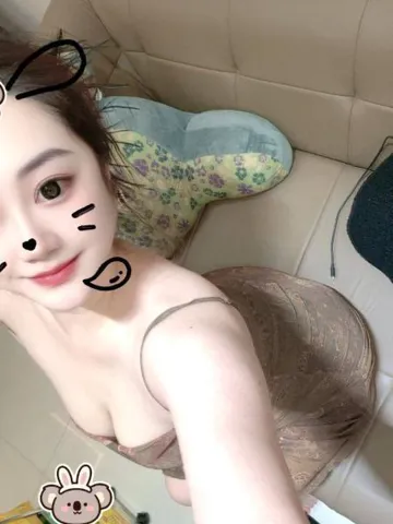 集美大胸欲女杉杉 照片3