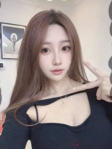 南山风骚妖妖 照片2