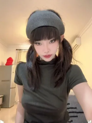 暗黑系嫩妹小怪 照片2