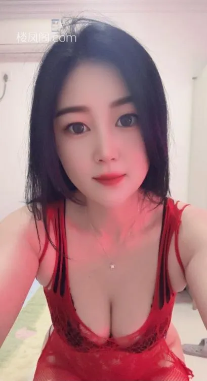 郑州后入丰满少妇 照片3
