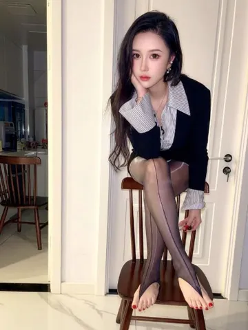 朝阳制服御姐球球