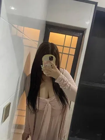 二刷肥臀巨乳榴榴 照片2