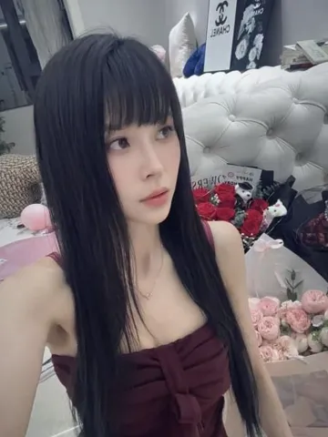 细腰服务系小妖精