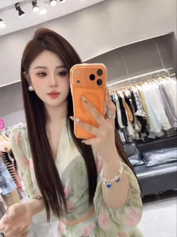 很哇塞的钱多多小姐姐