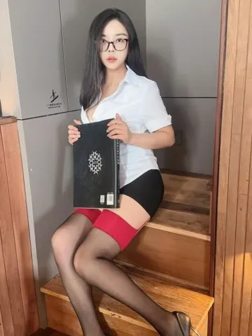 罗湖丽丽