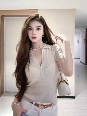越秀长腿骚淇淇 照片3