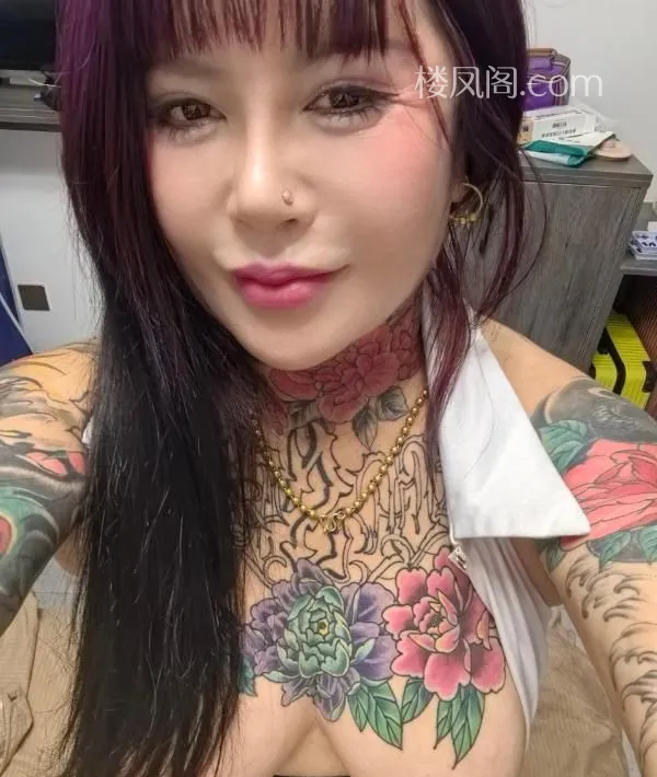 泻火骚逼少妇