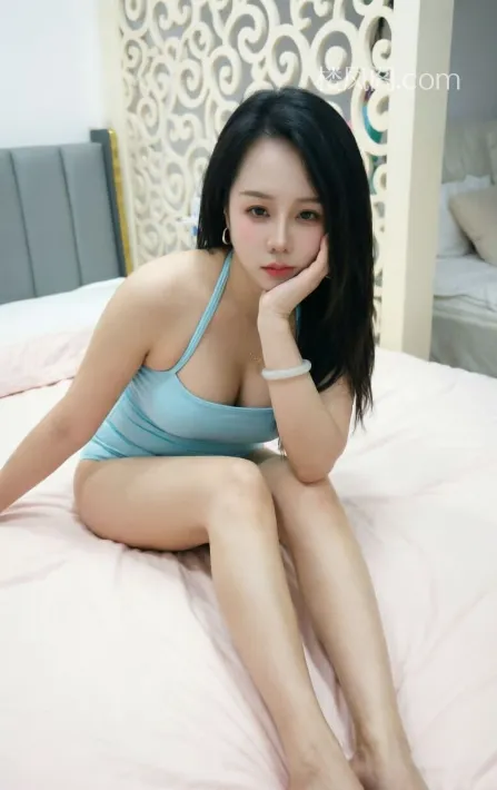 大胸小别兔 照片2