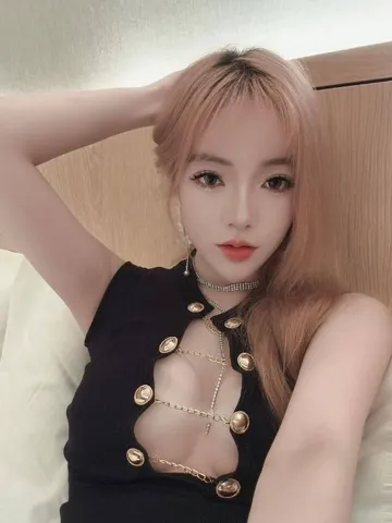肤白温柔体贴女友