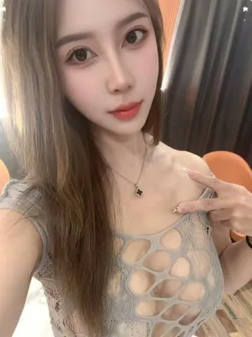 万家丽大胸御姐