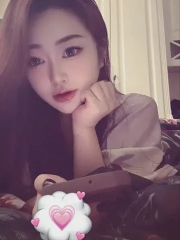集美大奶珊珊
