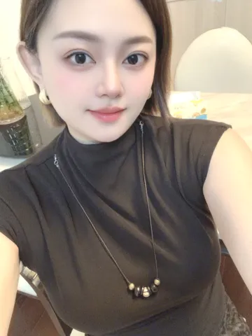 兼职风骚琪宝儿 照片2