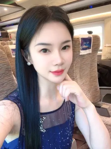 瑜伽老师风骚韵味