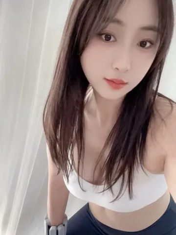小丽颖女友感爆棚