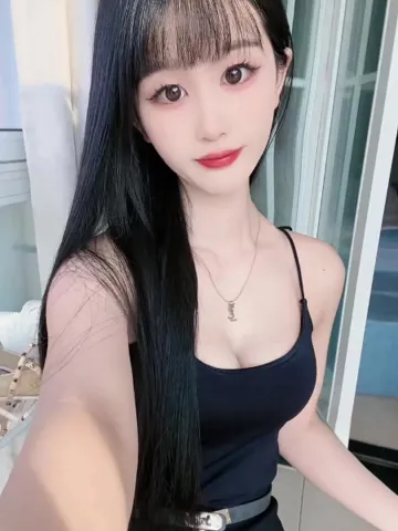 多汁粉鲍小野猫