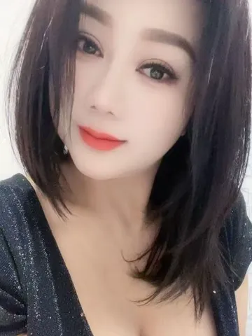 返食老情人D杯素素