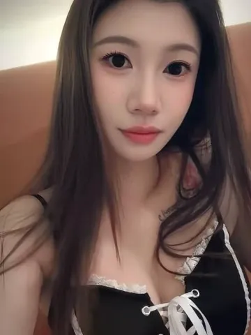 邻家女友感骚妹子 照片3