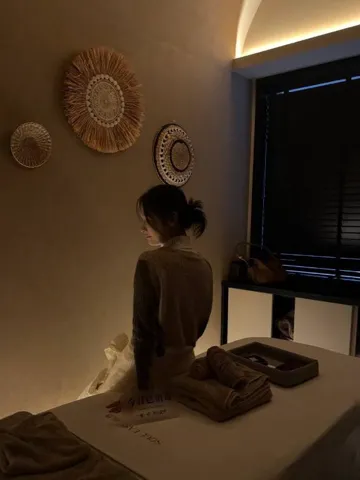 贵阳嫩妹高端定制 照片3