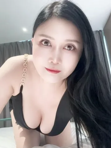 普陀居家少妇 照片2