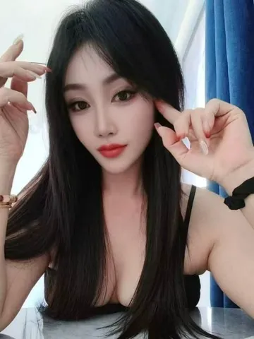 大D奶肥臀气质反差