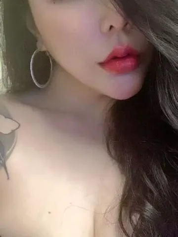 栖霞巨乳肥臀