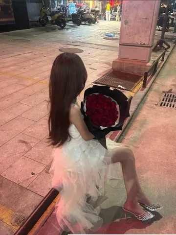 台江清纯颜值嫩妹 照片3