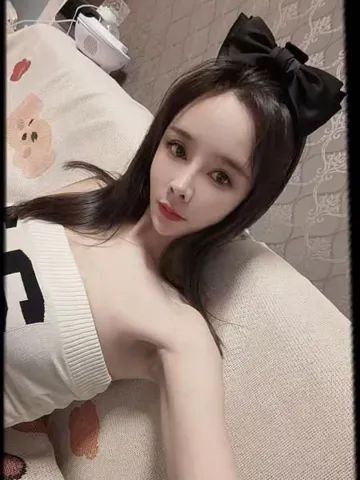 刚入行的小姐姐