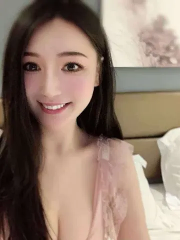 花果园长发粉波少妇 照片3