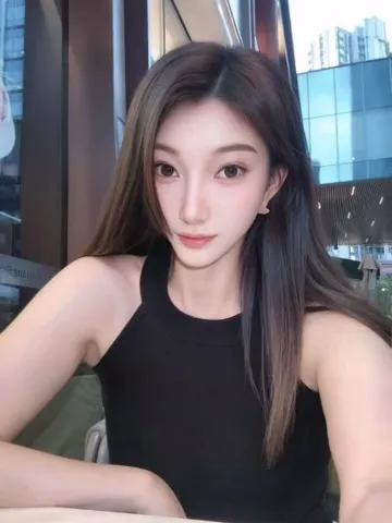 胸大水穴润滑风骚表姐