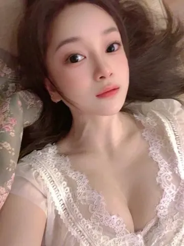 身材娇小服务好苏沫