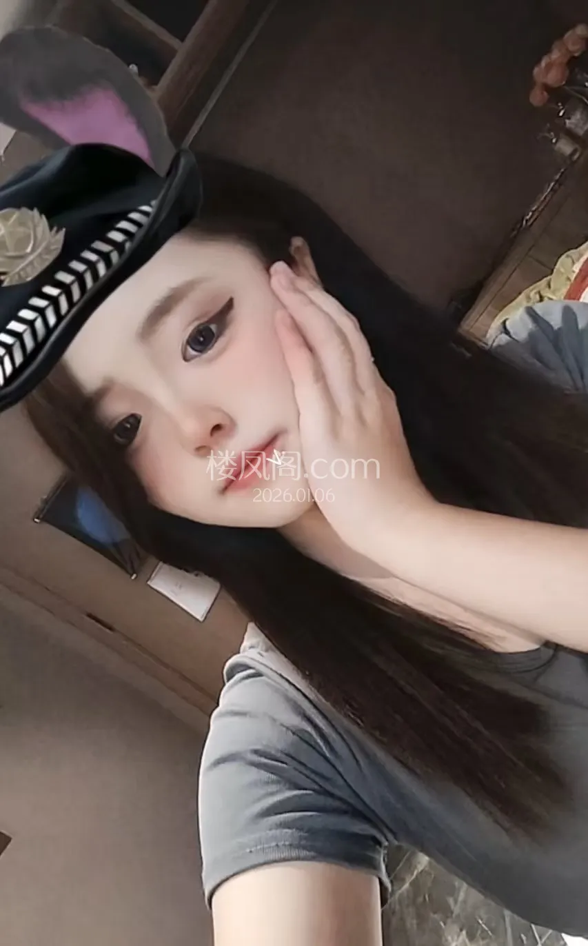新上的18岁清纯小妹 照片1