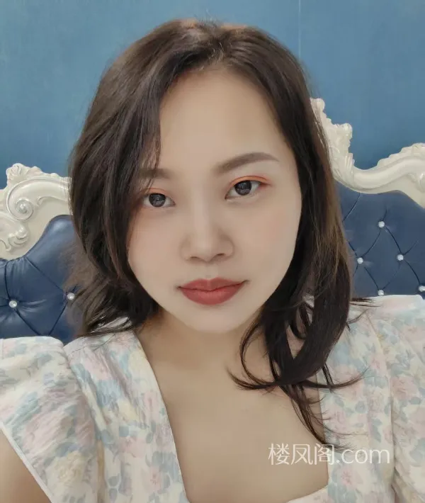 居家人妻糖糖 照片2