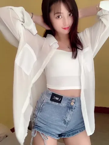 邻家骚气小妹 照片2