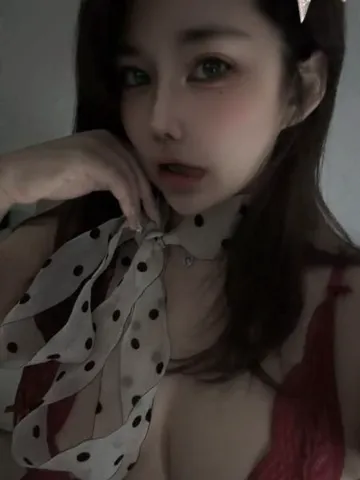 岳麓非常骚的御姐 照片3