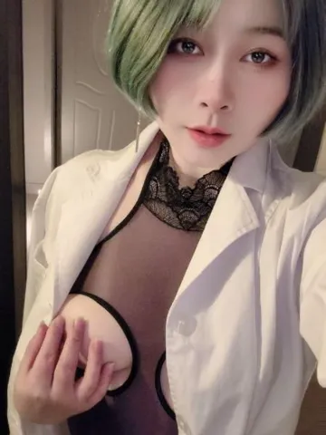 呼市风骚大奶骚妇