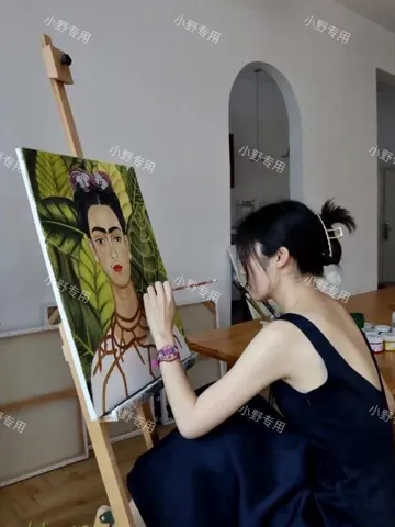 170文艺咖女友小野