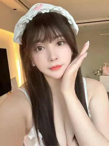 天河大蟒舌娜娜 照片3