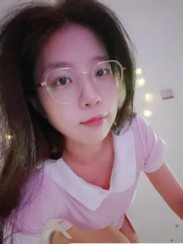 性瘾风骚鱼老师 照片3