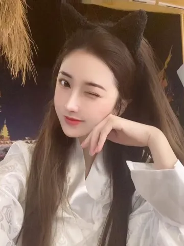 天河性感大E奶林妙妙 照片2