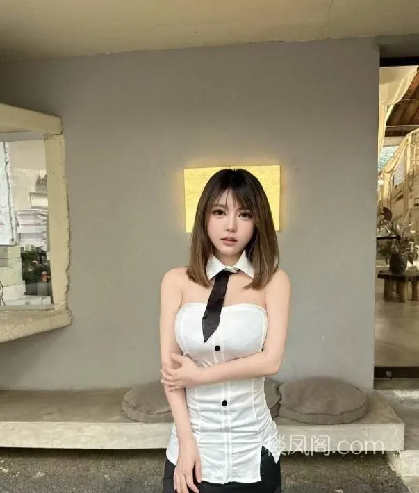 甜美大熊小巧妹子 照片3