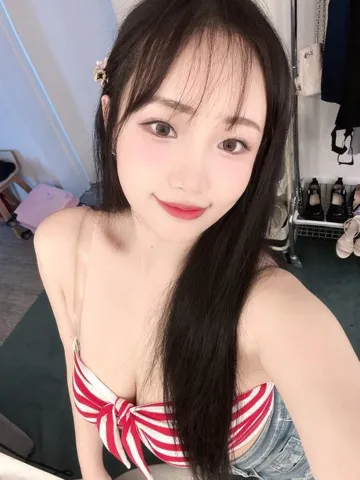 小店纯欲美少女 照片2