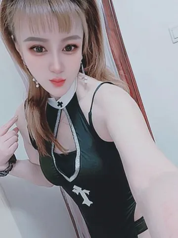 津南风骚御姐 照片3