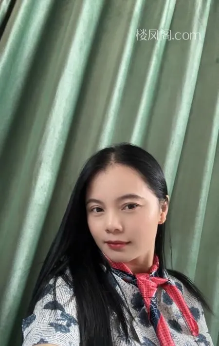 海珠骚姐姐 照片2