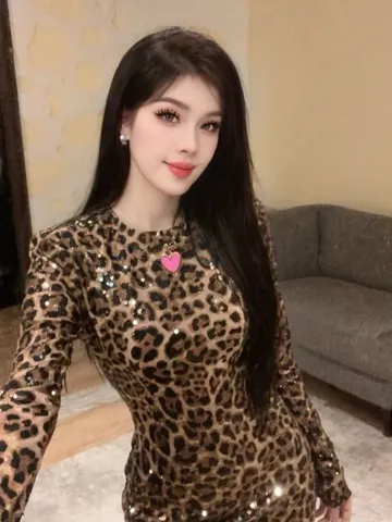 南开维吾尔族古丽娜扎
