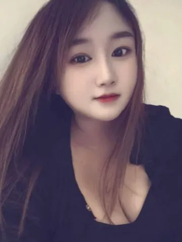 新建风骚服务少妇 照片2