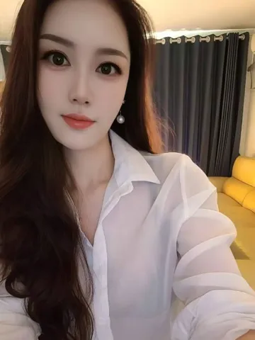 吴中天然大胸少妇 照片3