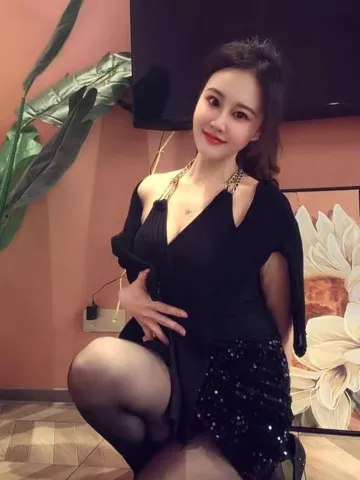 长沙气质贵妇苍老师 照片3